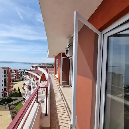 Roof Sea View 167,2loznice,4-7 Osob Appartement *
