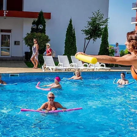 Apartment Roof Sea View 167,2loznice,4-7 Osob Sweti Wlas
